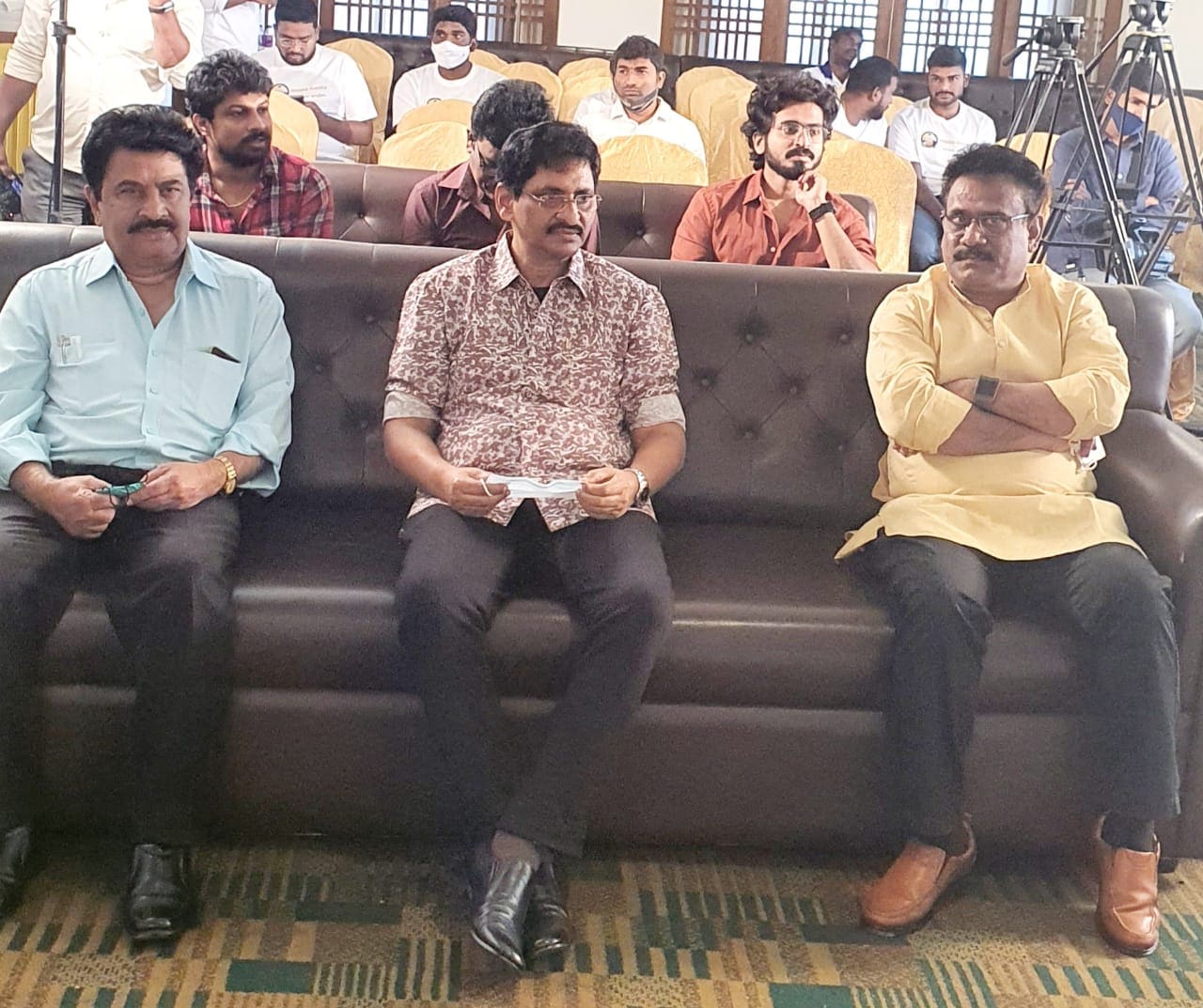 ప్రముఖ దర్శకుడు ఎస్వీ కృష్ణా రెడ్డి (SV Krishna Reddy)