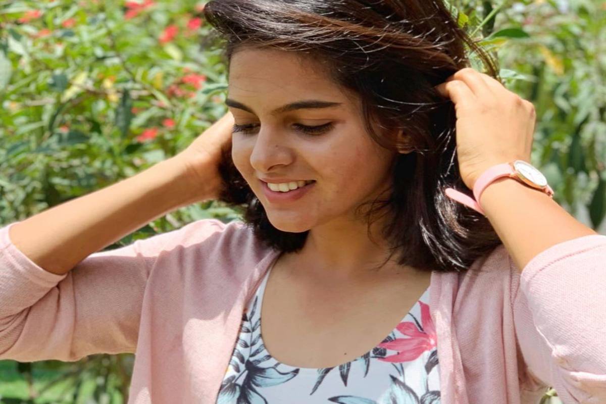  తన నవ్వుతో కుర్రకారు గుండెల్లో గుబులు రేపుతున్న ప్రియా పునియా.. (Photo Credit : Instagram)