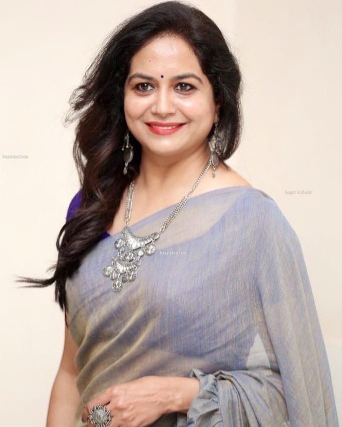  Singer Sunitha : సింగర్ సునీత పిక్స్ Photo : Instagram