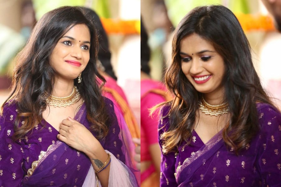  బిగ్ బాస్ తెలుగు సీజన్ 4 బ్యూటీ అరియానా గ్లోరీ చీరకట్టులో అందాల విందు చేస్తోంది. (Image; Instagram)