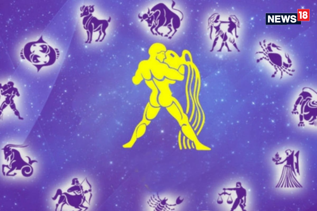  కుంభం (Aquarius) (ధనిష్ఠ 3,4, శతభిషం, పూర్వాభాద్ర 1,2,3) ఈ వారం మీకు అన్నివిధాలా అనుకూలంగా ఉంది. కుటుంబంలో సుఖ సంతోషాలు వెల్లివిరుస్తాయి. ఉద్యోగ ప్రయత్నాలు సఫలం అవుతాయి. ఆరోగ్యానికి, ఆదాయానికి లోటు ఉండదు. తలచిన పనులు పూర్తవుతాయి. అతి ఔదార్యం మంచిది కాదు. ఆదాయం పెంచుకునే ప్రయత్నం చేస్తారు. అప్పులు తీరుస్తారు. సమీప బంధువుల్లో ఒకరి ఆరోగ్యం ఆందోళన కలిగిస్తుంది. విద్యార్థులు శ్రమ పడాల్సి ఉంటుంది. ఐ.టి, వైద్య విద్యార్థులకు సమయం అనుకూలంగా ఉంది. కోర్టు కేసులు చక్కబడతాయి. మీ మాటకు తిరుగుండదు. ప్రేమ వ్యవహారాలు ఫలిస్తాయి. స్నేహితుల నుంచి సమస్యలు తలెత్తుతాయి.