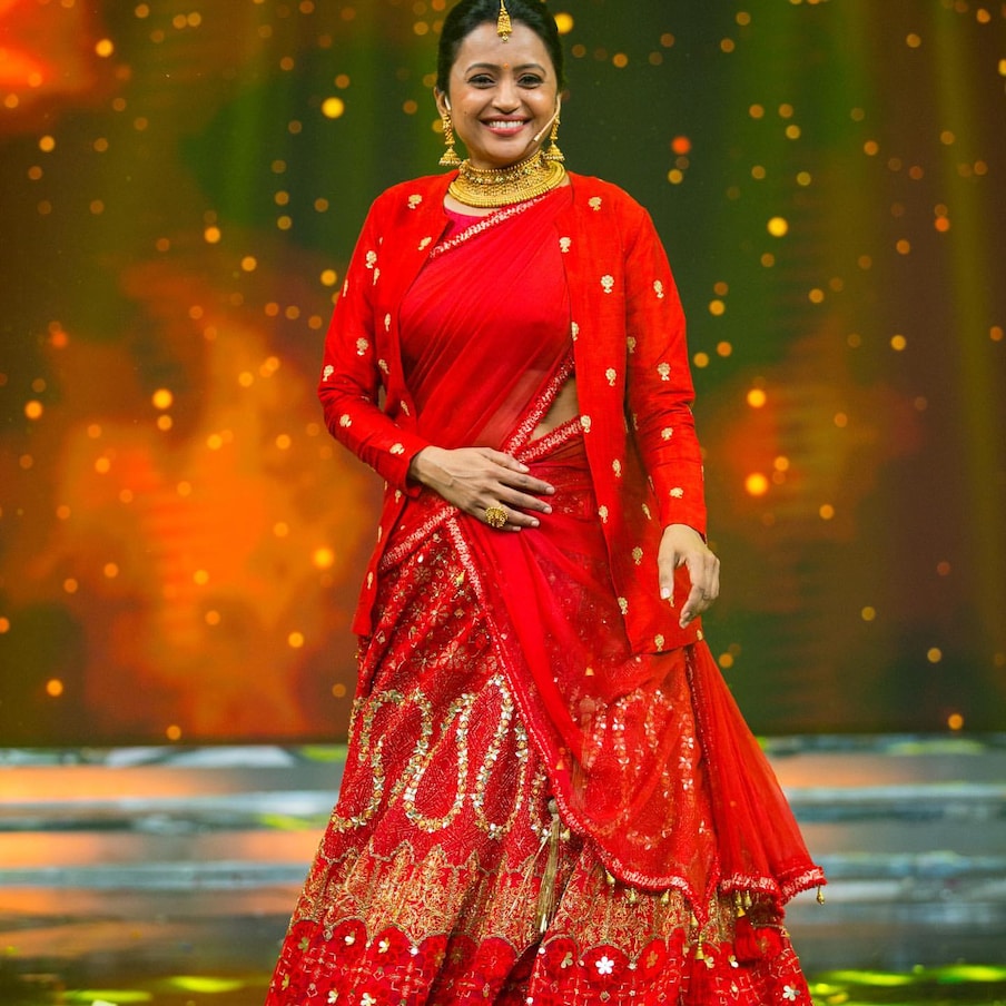 Anchor Suma Kanakala యాంకర్ సుమను ఇంత మోడ్రన్ లుక్‌లో ఎప్పుడైనా చూశారా