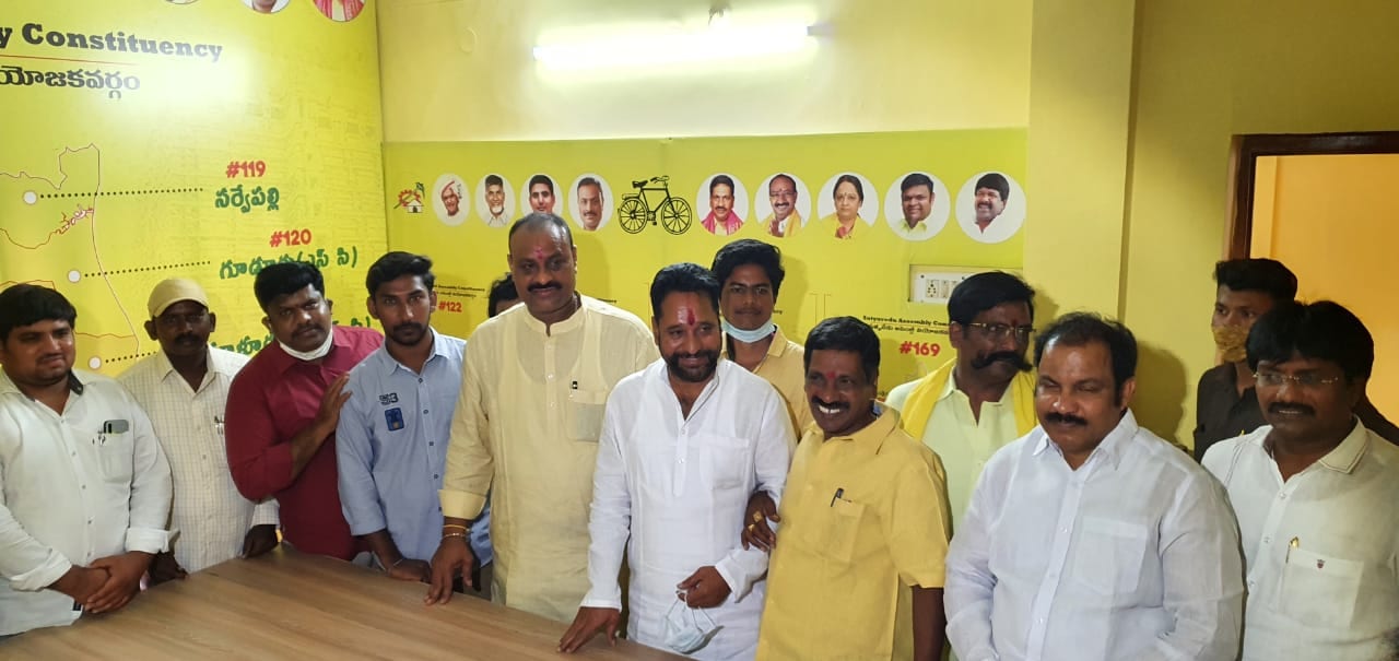 Atchennaidu, Kinarapu Atchennaidu, YS Jaganmoanreddy, Adhra Pradehs, Telugu Desham party, YSR Congress, Andhra Pradesh, Andhra Pradesh Politics, అచ్చెన్నాడు, కింజరాపు అచ్చెన్నాయుడు, వైఎస్ జగన్మోహన్ రెడ్డి, ఆంధ్రప్రదేళశ్, తెలుగుదేశం పార్టీ, వైఎస్ఆర్ కాంగ్రెస్, ఆంధ్రప్రదేశ్ పోలీసులు, ఆంధ్రప్రదేశ్ రాజకీయాలు, ఏపీ రాజకీయాలు, ఏపీ న్యూస్, AP politics, AP News, Tirupathi By-poll, Balli Durga Prasad,, తిరుపతి ఉప ఎన్నిక, బల్లి దుర్గా ప్రసాద్, Nara lokesh, నారా లోకేష్, Prashanth Kishore, ప్రశాంత్ కిషోర్,