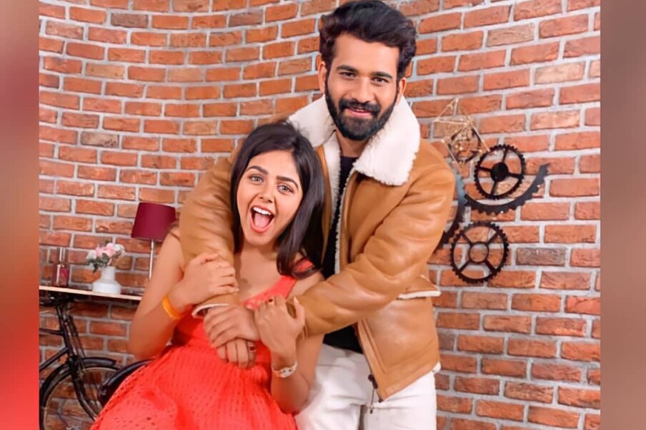  Akhil | Monal : అఖిల్‌తో మోనాల్ రొమాన్స్.. అదరగొట్టిన బిగ్ బాస్ లవర్స్.. Photo : Instagram