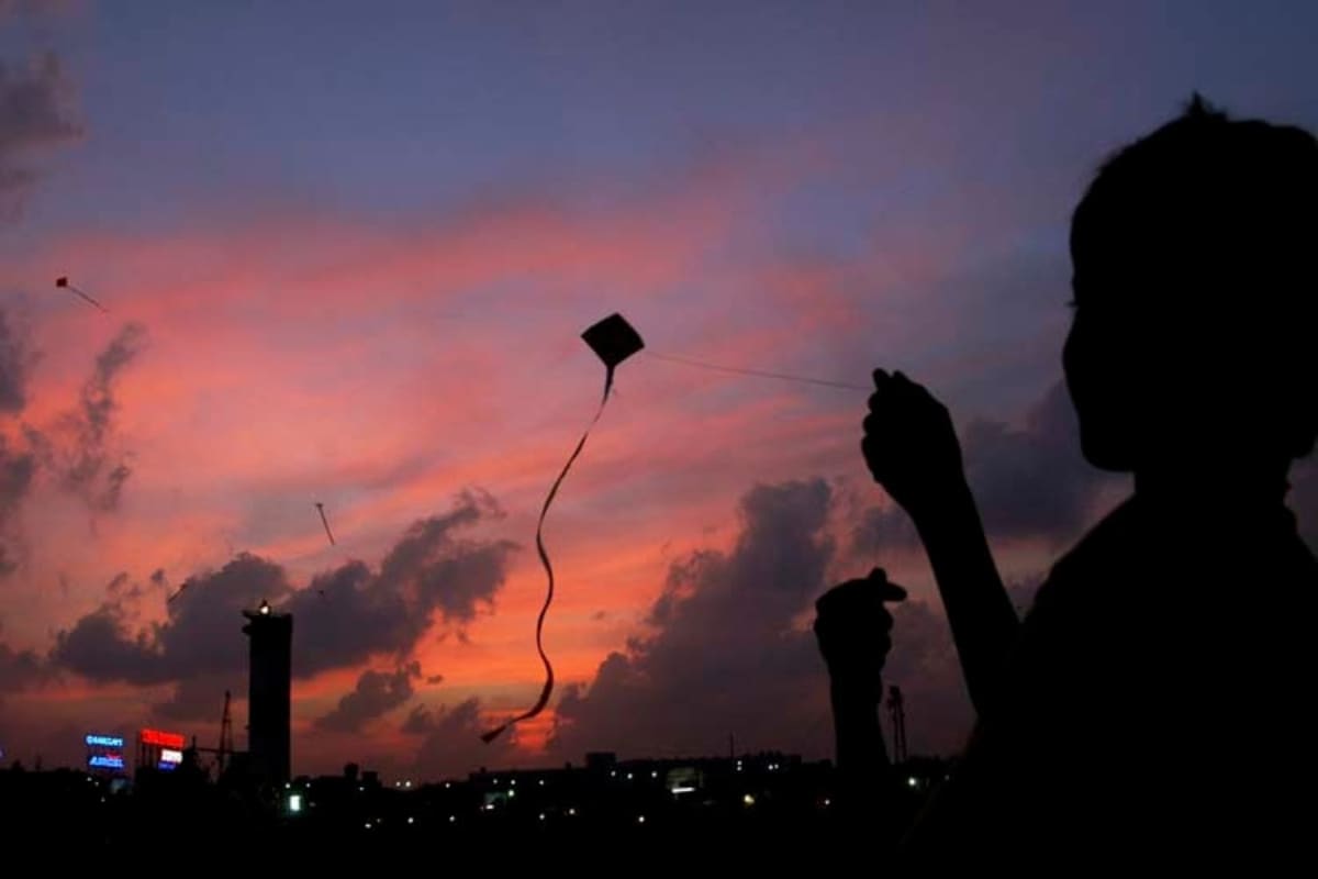 kite festival, sankranti festival, Indian Aircraft Act of 1934, kite flying license, kite manza, manza making, killer manza, how to make manza, kite making, how to make manza, pongal 2021, sankranti 2021, సంక్రాంతి పతంగులు, గాలి పటం, పతంగి మాంజా, గాలిపటం మాంజా, సంక్రాంతి, క్రైమ్ న్యూస్