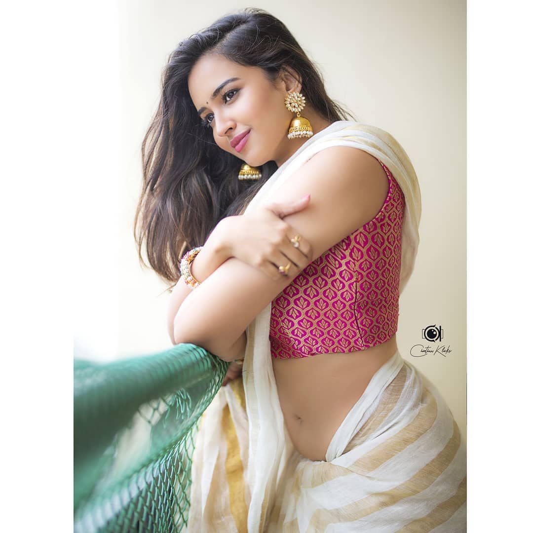  పూజిత పొన్నాడ ఫోటోస్ Photo: Instagram.com/pujita.ponnada