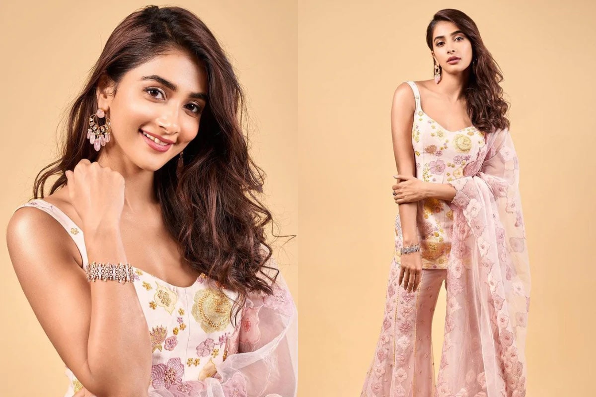 ppoja hegde, aacharya, ram charn in aacharya, chiranjeevi, koratala siva, pooja hegde in aacharya, cirkus, radhe shyam, most eligible bachelor, పూజా హెగ్డే, ఆచార్య, రాధేశ్యామ్