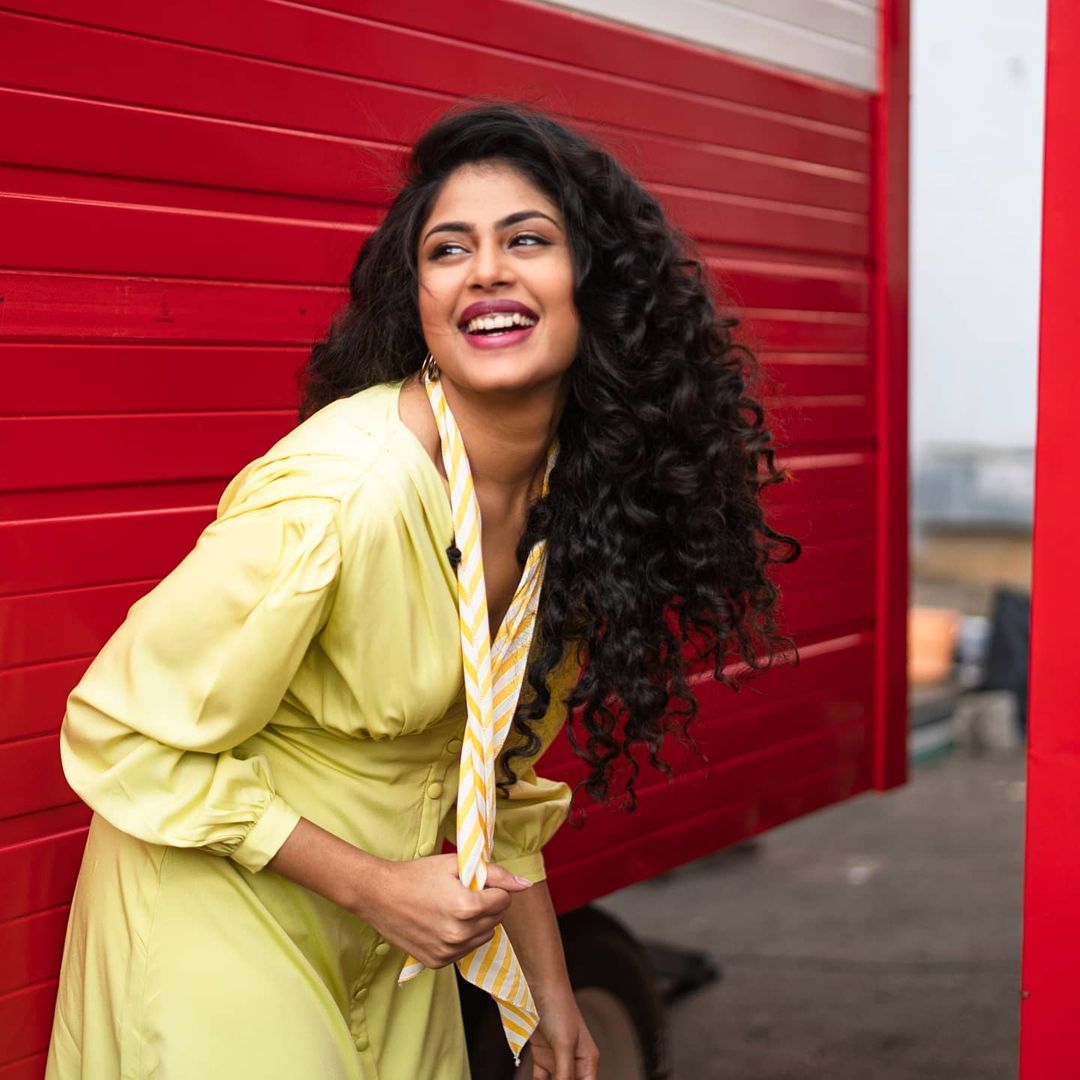  జాతిరత్నాలు బ్యూటీ ఫ‌రియా అబ్దుల్లా బ్యూటీఫుల్ పిక్స్.. Photo : Instagram