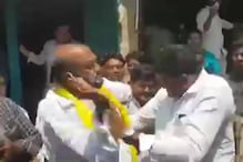 ఏయ్ అంటూ రెచ్చిపోయిన జేసీ.. సొంత పార్టీ నేతపై చేయి చేసుకున్న టీడీపీ మాజీ ఎమ్మెల్యే