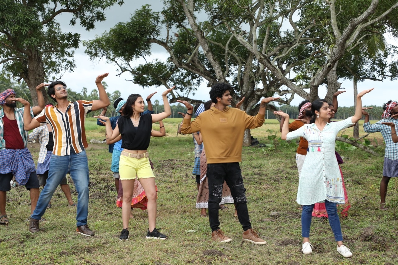 kothi kommachi movie theme song dil raju,kothi kommachi team interview,meghamsh kothi kommachi,kothi kommachi movie trailer,kothi kommachi 2020 telugu movie,kothi kommachi movie shooting,kothi kommachi interview,kothi kommachi movie team interview,kothi komachi movie,kothi kommachi movie opening,kothi kommachi shooting begins,కోతి కొమ్మచ్చి షూటింగ్,కోతి కొమ్మచ్చి థీమ్ సాంగ్ దిల్ రాజు