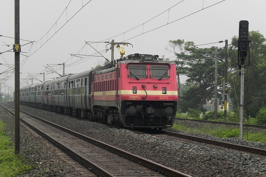  11. Train No 07003: విజయవాడ- షిరిడీ సాయినగర్ ట్రైన్ ను జూన్ 1 నుంచి 15 వరకు రద్దు చేశారు.(ప్రతీకాత్మక చిత్రం)