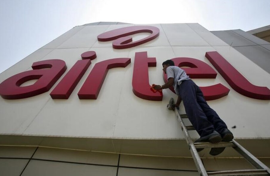  Airtel Rs 558 Plan: ఈ ప్లాన్ ఎంచుకున్న వారికి నిత్యం 3 జీబీ డేటాతో పాటు అన్ లిమిటెడ్ కాలింగ్, ప్రతీ రోజు 100 ఎస్ఎంఎస్ లులభిస్తాయి. ఈ ప్లాన్ వ్యాలిడిటీ 56 రోజులు.(ప్రతీకాత్మక చిత్రం)