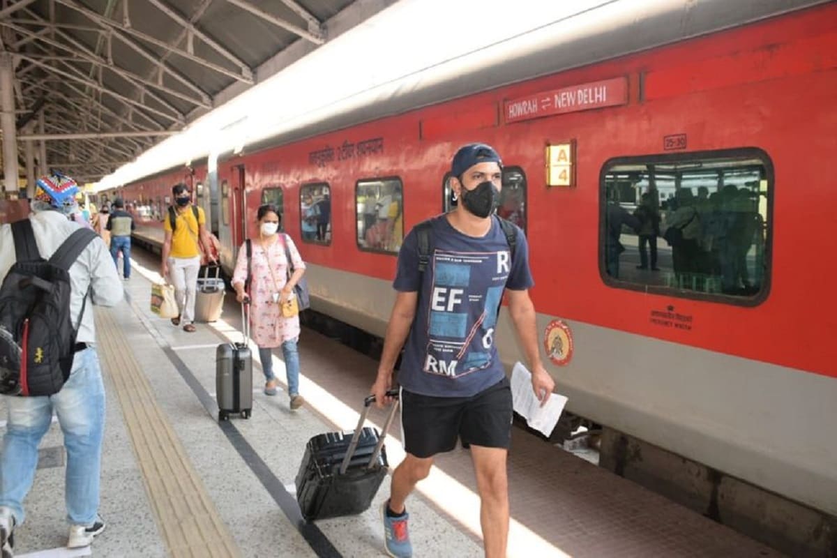  15. Train No 07625: కాచిగూడ నుంచి రేపల్లె ట్రైన్ ను జూన్ 1 నుంచి 15 వరకు రద్దు చేశారు.(ప్రతీకాత్మక చిత్రం)