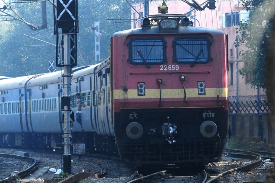  Train No.02743: గూడూర్ నుంచి విజయవాడ వరకు నడిచే ఈ ట్రైన్ ను ఈ నెల 08 నుంచి వచ్చే నెల 1 వరకు రద్దు చేశారు.(ప్రతీకాత్మక చిత్రం)