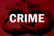 TS Crime: బ్లేడ్ తో చిన్నారి గొంతు కోసిన తల్లి.. చివరకు తల్లి కూడా ఆత్మహత్యాయత్నం.. ఏం జరిగిందంటే..