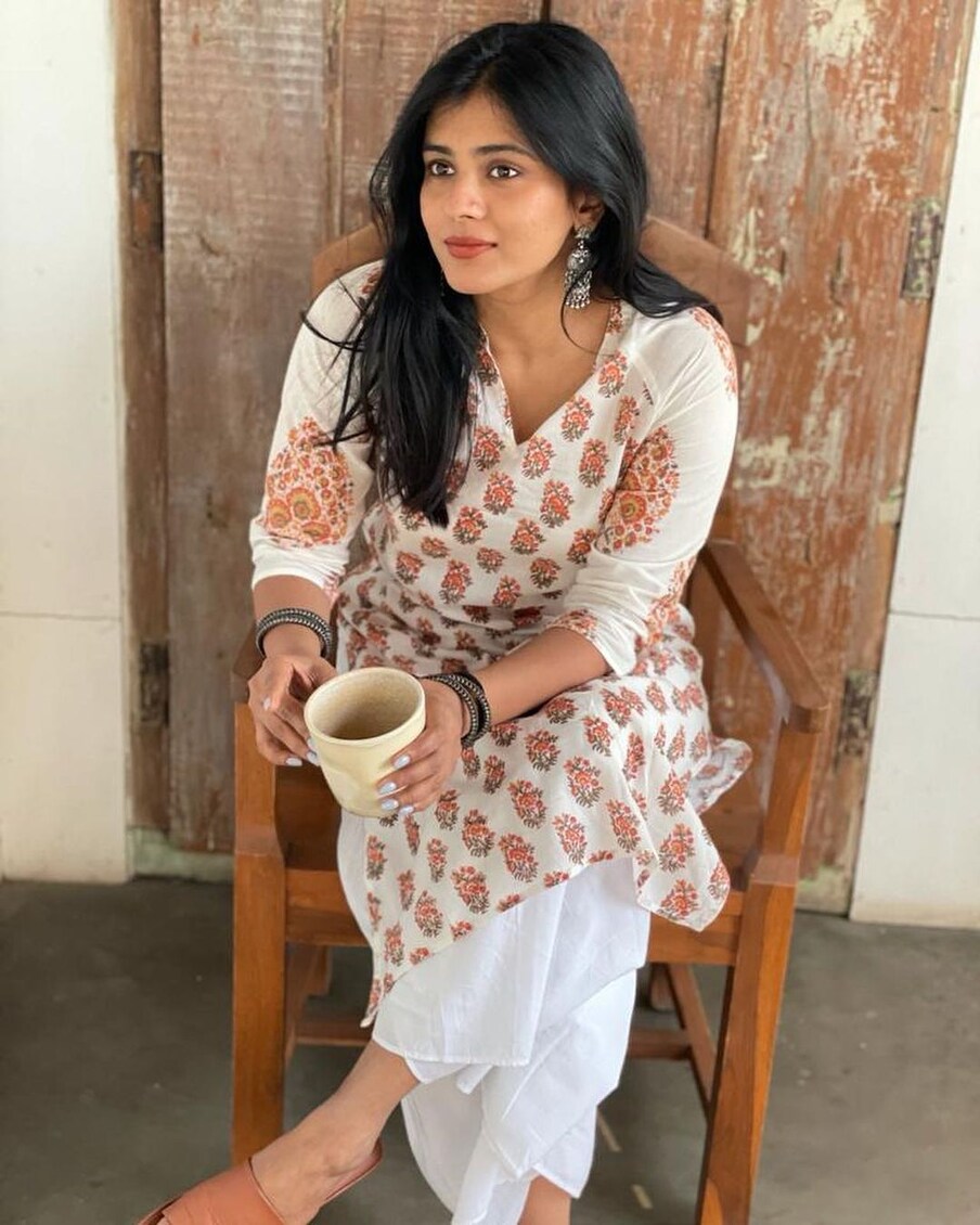  మత్తెక్కిస్తున్న హెబ్బా పటేల్ హాట్ హాట్ అందాలు.. Photo Credit: Instagram