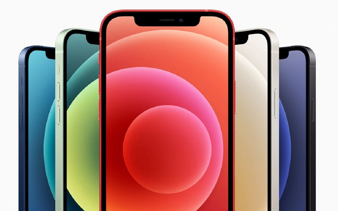  Apple iPhone 12 Pro Max: రెండో స్మార్ట్‌ఫోన్ కూడా యాపిల్ కంపెనీదే. యాపిల్ ఐఫోన్ 12 ప్రో మ్యాక్స్ రెండో స్థానంలో నిలిచింది.