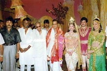 ఎన్టీఆర్, రజినీకాంత్, బాలకృష్ణ, చిరంజీవి, రోజాల అపూర్వ కలయిక.. సోషల్ మీడియాలో ఫోటో వైరల్.. ఎన్టీఆర్, రజినీకాంత్, బాలకృష్ణ, చిరంజీవి, రోజాల అపూర్వ కలయిక.. సోషల్ మీడియాలో ఫోటో వైరల్..