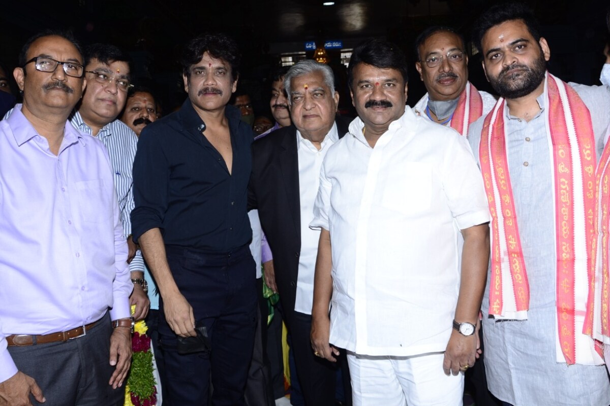 Nagarjuna and Praveen sattaru film,Kajal Aggerwal news, Nagarjuna with Kajal Aggerwal, praveen sattaru,nagarjuna wild dog trailer, Wild Dog,Wild Dog Released On April 9th,Nagarjuna Wild Dog on Ott,Nagarjuna Wild Dog Movie Relese On Theatres,Theatre Release Nagarjuna Wild Dog Movie,Nagarjuna Akkineni,Nagarjuna completes wild dog shoot,Brahmastra,Bigg Boss,nagarjuna bigg boss 4 Telugu,Nagarjuna Wild dog,Mahi v Raghav,Mahi v Raghav Nagarjuna Movie,nagarjuna,nagarjuna puri jagannadh,puri jagannadh directiol lo nagarjuna,puri jagannadh,nagarjuna praveen sattaru,praveen sattaru,praveen sattaru movie with nagarjuna,garuda vega,nagarjuna twitter,dhanush twitter,nagarjuna dhanush movie,nagarjuna dhanush naan rudran movie,nagarjuna dhanush,nagarjuna dhanush multi starrer,nagarjuna dhanush multi starrer vijay mersal,nagarjuna dhanush multi starrer shelved,nagarjuna movies telugu,nagarjuna brahmastra,nagarjuna brahmastra movie,telugu cinema,నాగార్జున,నాగార్జున ధనుష్,నాగార్జున ధనుష్ మూవీ,నాగార్జున ధనుష్ మల్టీస్టారర్,నాగార్జు బ్రహ్మస్త్ర,మళ్లీ మొదలవుతున్న నాగార్జున ధనుష్ నాన్ రుద్రన్ సినిమా,ఆగిపోయిన నాగార్జున మల్టీస్టారర్,ప్రవీణ్ సత్తారు,నాగార్జునతో ప్రవీణ్ సత్తారు మూవీ,ప్రవీణ్ సత్తారు నాగార్జున మూవీ,పూరీ జగన్నాథ్,నాగార్జున పూరీ జగన్నాథ్,మహి వి రాఘవ,నాగార్జునతో మహి వి రాఘవ,నాగార్జున బిగ్‌బాస్,నాగార్జున వైల్డ్ డాగ్,థియేటర్స్‌లో విడుదల కానున్న నాగార్జున వైల్డ్ డాగ్,ఏప్రిల్ 2న నాగార్జున వైల్డ్ డాగ్ మూవీ