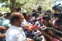 Rajinikanth: కోవిడ్ బాధితుల సహాయార్ధం తమిళనాడు సీఎం రిలీఫ్ ఫండ్కు రజినీకాంత్ భారీ విరాళం. Rajinikanth: కోవిడ్ బాధితుల సహాయార్ధం తమిళనాడు సీఎం రిలీఫ్ ఫండ్కు రజినీకాంత్ భారీ విరాళం.