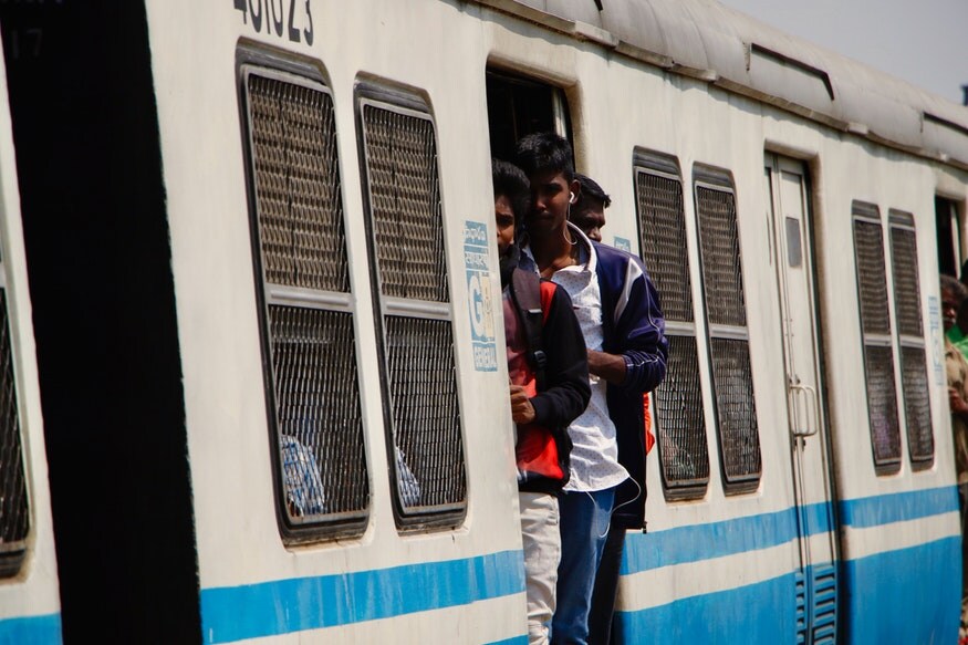  6. రైలు నెంబర్ 07487 కడప నుంచి విశాఖపట్నం మధ్య నడిచే రైలు 2021 జూన్ 2 నుంచి జూన్ 11 వరకు రద్దైంది. (ప్రతీకాత్మక చిత్రం)