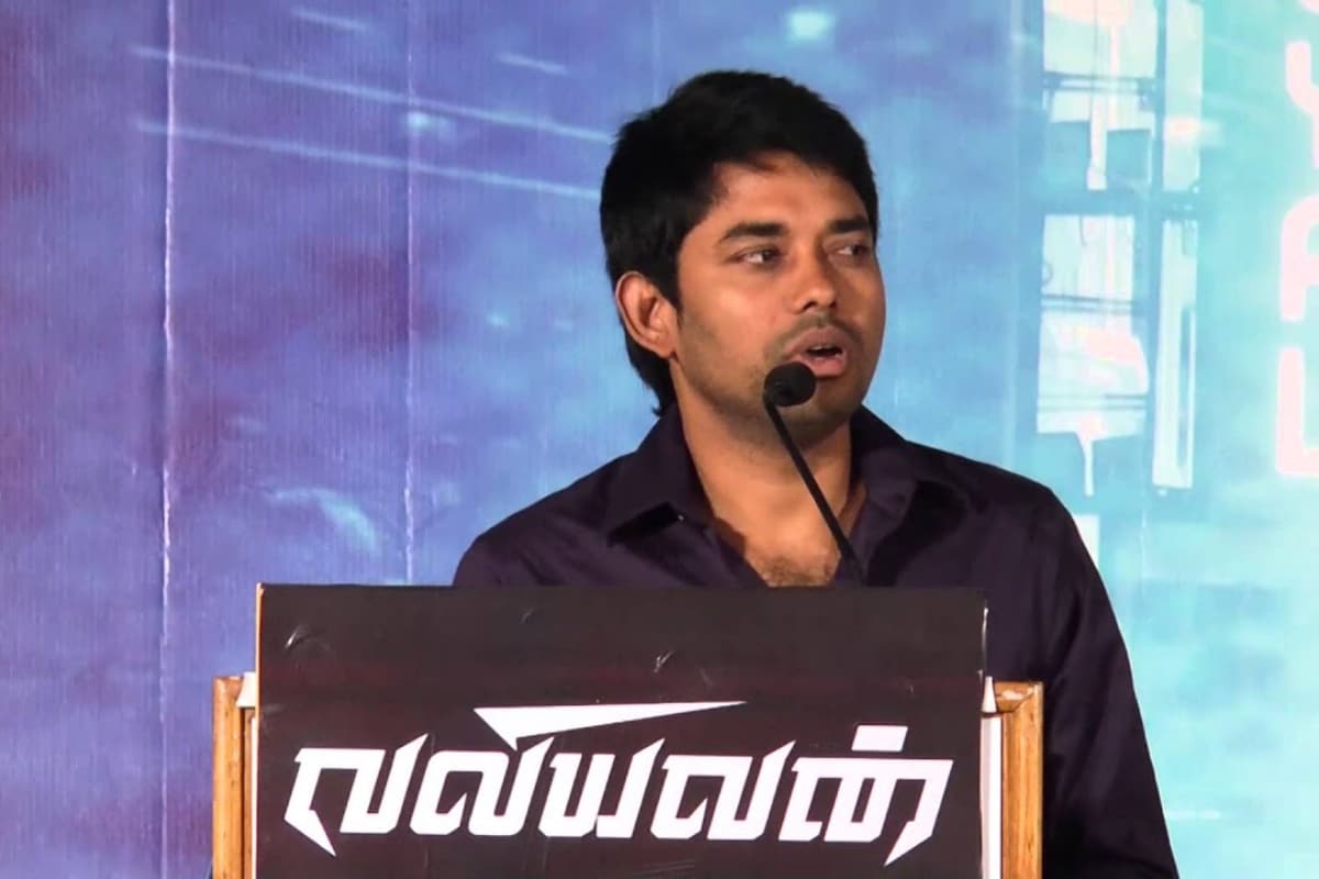  శరవనణ్ తెలుగులో రామ్ హీరోగా నటించిన ‘గణేష్’ సినిమాను తెరకెక్కించారు. (Twitter/Photo)