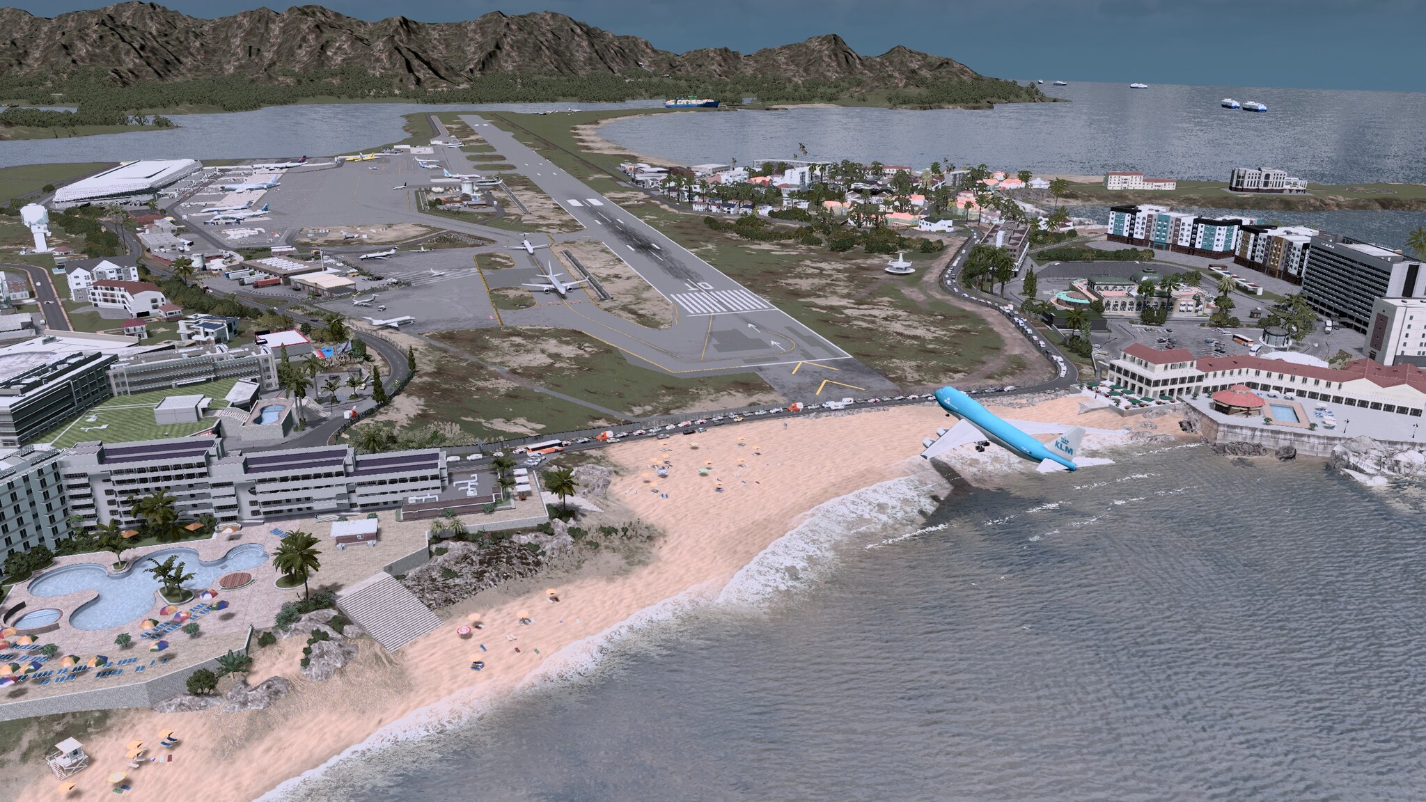  ప్రిన్సెన్ జులియానా ఇంటర్నేషనల్ ఎయిర్‌పోర్ట్ (సెయింట్ మార్టిన్): పైన ఉన్న ఫొటోను చూస్తేనే అర్థమయ్యి ఉంటుంది.. ఈ ఎయిర్‌పోర్ట్ రన్‌వే ఎక్కడ కట్టారో. సముద్రం పక్కన బీచ్‌ను ఆనుకొనే ఈ ఎయిర్‌పోర్టు ఉంటుంది. ఇక్కడ ల్యాండ్ కావడం అంటే పైలెట్లకు కత్తిమీద సాములా ఉంటుంది. ఒక్కోసారి బీచ్‌లోని వచ్చిన మనుషులపై నుంచి విమానాలు పోతుంటాయి.