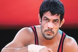 Susheel Kumar : సుశీల్ కుమార్ ఎక్కడ? లుక్ అవుట్ నోటీసు జారీ చేసిన ఢిల్లీ పోలీసులు