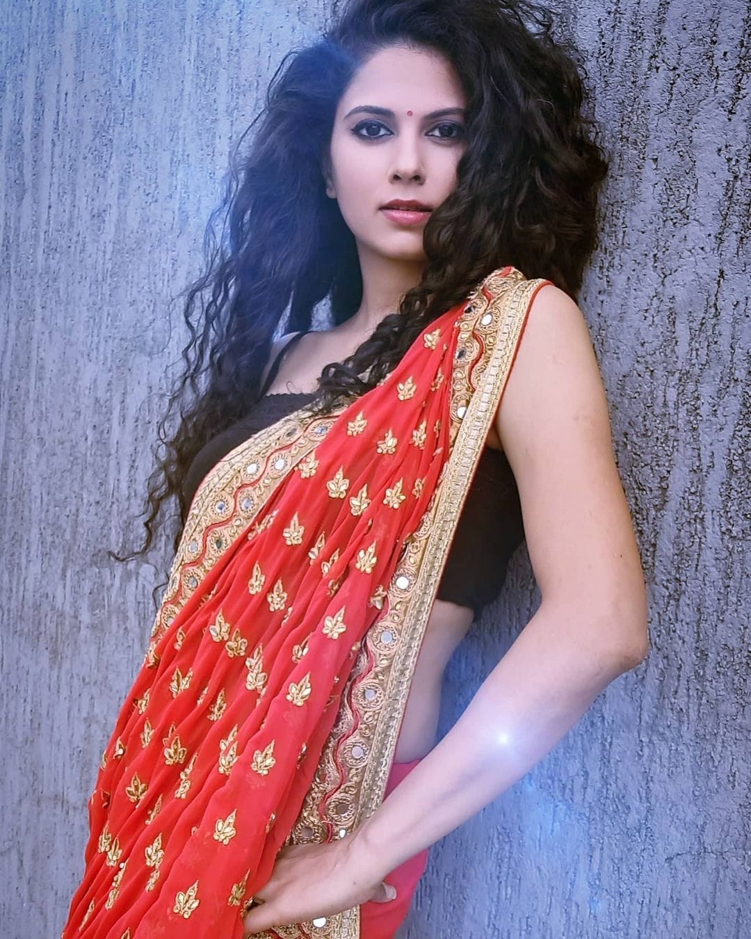 Daisy Bopanna పెళ్లి తర్వాత కూడా రెచ్చిపోతున్న రవితేజ హీరోయిన్