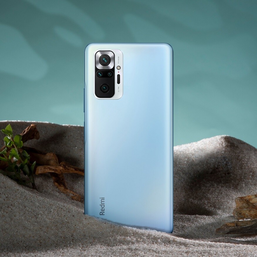  Redmi Note 10 Pro: రెడ్‌మీ నోట్ 10 ప్రో స్మార్ట్‌ఫోన్‌లో 5020ఎంఏహెచ్ బ్యాటరీ ఉంది. 33వాట్ ఫాస్ట్ ఛార్జింగ్ సపోర్ట్ చేస్తుంది. ఆండ్రాయిడ్ 11 + ఎంఐయూఐ 12 ఆపరేటింగ్ సిస్టమ్‌తో పనిచేస్తుంది. గ్లేసియల్ బ్లూ, డార్క్ నైట్, వింటేజ్ బ్రాంజ్ కలర్స్‌లో కొనొచ్చు. 6జీబీ+64జీబీ వేరియంట్‌‌ను రూ.15,999 ధరకు, 6జీబీ+128జీబీ వేరియంట్‌ను రూ.16,999 ధరకు, 8జీబీ+128జీబీ వేరియంట్‌ను రూ.18,999 ధరకు కొనొచ్చు. (image: Redmi India)