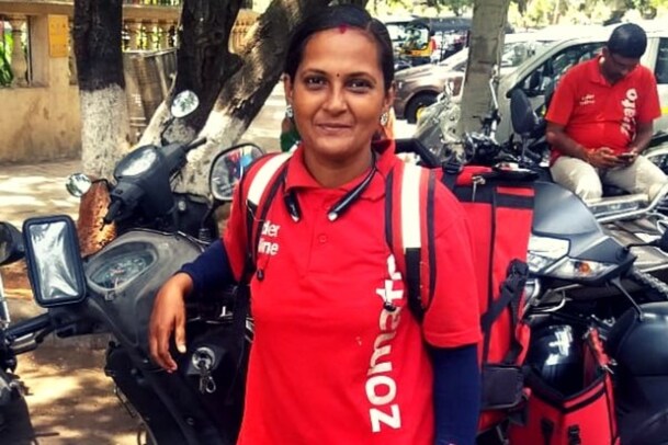 డెలివ‌రీ ఉమెన్‌ల నియామ‌కంపై Zomato దృష్టి..మహిళా ప్రాతినిధ్యం పెంచుతామంటున్న సంస్థ