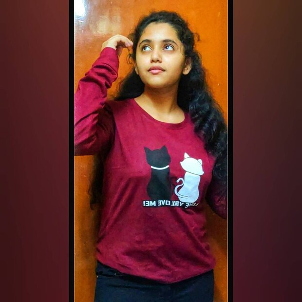 ఇక నాగార్జున నటించిన రాజన్న సినిమాలో మల్లమ్మ పాత్రతో మంచి పేరు సంపాదించుకుంది.