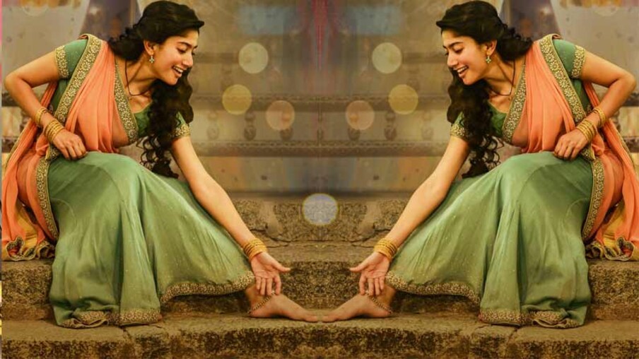  హీరోయిన్లలో చాలా మందికి లేని రికార్డులు సాయి పల్లవి సొంతం అయిపోయాయి. మరీ ముఖ్యంగా ఈమె పాటలకు మామూలు ఫ్యాన్ ఫాలోయింగ్ లేదు. సినిమా బడ్జెట్ అంతా ఈమె పాటలకు యూ ట్యూబ్‌లో వచ్చే వ్యూస్‌తోనే సంపాదించుకోవచ్చు నిర్మాతలు. అంతగా ఈమె పాటలకు క్రేజ్ ఉంటుంది. రౌడీ బేబీ ఇప్పటికే 1300 మిలియన్ వైపు పరుగులు తీస్తుంది. దాంతో పాటు ఫిదా వచ్చిండే పాటకు కూడా అదిరిపోయే రెస్పాన్స్ వచ్చింది.,[object Object]