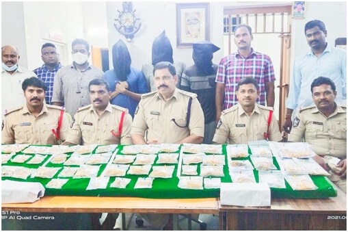 గుంటూరు బ్యాంక్ స్కామ్ లో నిందితుల అరెస్ట్