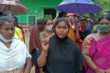 Shock to Government: ఏపీ ప్రభుత్వానికి షాక్.. వాలంటీర్ల మూకుమ్మడి రాజీనామా..! Shock to Government: ఏపీ ప్రభుత్వానికి షాక్.. వాలంటీర్ల మూకుమ్మడి రాజీనామా..!