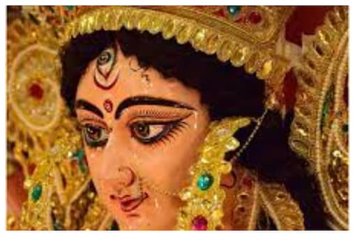 Durga ashtami: ఈరోజు దుర్గ అష్టోత్తరాన్ని తప్పకుండా పారాయణం చేయాలి. 