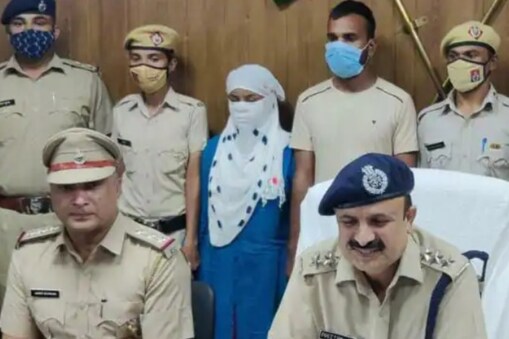 పోలీసుల అదుపులో సోనియా, ఆమె బావ
