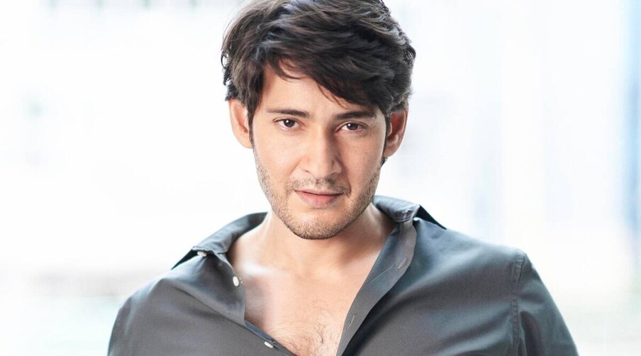  ఆ తర్వాత గుణశేఖర్ దర్శకత్వంలో వచ్చిన ‘ఒక్కడు’ సినిమాతో స్టార్‌గా ఎదిగిన మహేష్ బాబుకి పూరీజగన్నాథ్ ‘పోకిరి’తో ఇండస్ట్రీ హిట్ అందించాడు. ఆ తర్వాత ‘దూకుడు’, ‘శ్రీమంతుడు’, ‘భరత్ అనే నేను’ వంటి బ్లాక్ బస్టర్ చిత్రాలను టాలీవుడ్‌కు అందించారు. (Twitter/Photo)