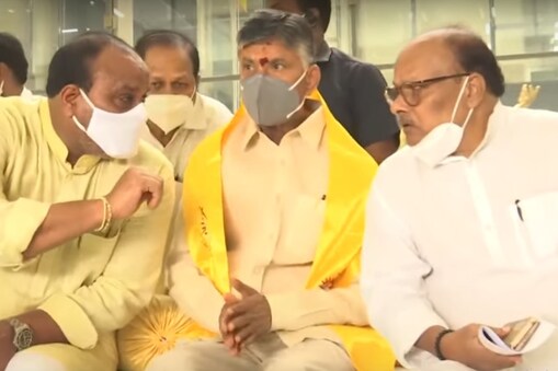 చంద్రబాబు దీక్ష (ఫైల్)