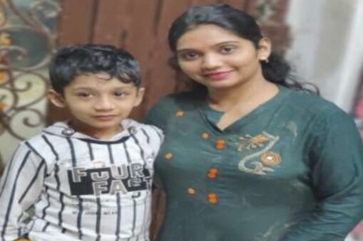 కొడుకుతో సోనమ్ అగర్వాల్