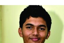 Neet 2021 Topper: నెట్‌ఫ్లిక్స్‌లో షోస్ చూస్తూ రోజుకు 4 గంటలే చదివాడు... నీట్‌లో 720/720