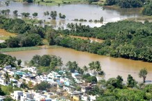 AP Floods: వరద బాధితుల కోసం బస్తాలు మోసిన ఎమ్మెల్యే.. రాయల చెరువుకు ముప్పు తప్పిందా..?