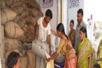 రేషన్ కార్డు కలిగిన వారికి అదిరే శుభవార్త.. కేంద్రం కీలక ప్రకటన!