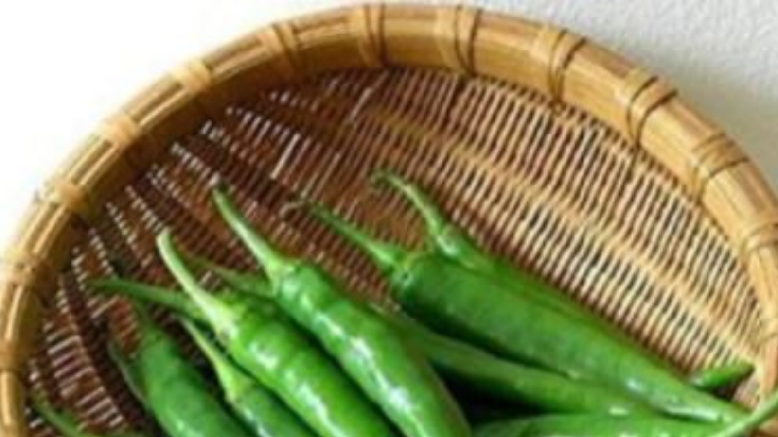 Chilli Benefits పచ్చిమిర్చిలో ఇంత విషయం ఉందా..? తెలిస్తే అస్సలు వదలరు