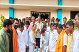 Anointing to KCR :  ఖాతాల్లో రైతుబంధు.. రాష్ట్రవ్యాప్తంగా సీఎంకు పాలాభిషేకం.