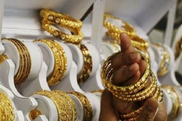 Gold Rate Today: పసిడి ప్రియులకు షాక్.. హైదరాబాద్‌లో 50వేలు దాటిన బంగారం రేటు