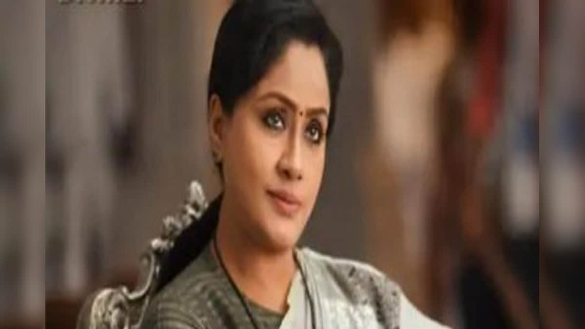 Vijayshanthi:‘లాల్ సింగ్ చడ్డా’ సినిమా పై విజయశాంతి సంచలన వ్యాఖ్యలు... చిరంజీవిని కూడా అన్నట్లే!