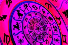Horoscope Today: నేడు ఈ రాశుల వారి అదృష్టం సూర్యుడిలా వెలిగిపోతుంది.. మే 12 రాశి ఫలాలు