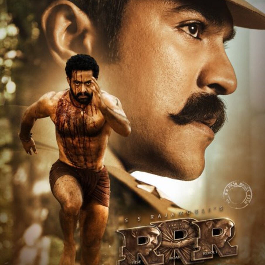  ప్యాన్ ఇండియా మూవీ కావడంతో రాజమౌళి.. ఎన్టీఆర్ ,రామ్ చరణ్‌లను వెంటేసుకొని దేశం మొత్తాన్ని చుట్టేస్తున్నారు. ఇక ఈ సినిమాను మేకర్స్.. ఐమాక్స్, 3D, డాల్బీ ఫార్మాట్‌లో రిలీజ్ చేస్తున్నారు.ఇక డాల్బీ విడుదల కాబోతున్న మొదటి భారతీయ చిత్రంగా ఆర్ఆర్ఆర్ రికార్డులకు ఎక్కింది. ఈ నేపథ్యంలో ఇప్పటికే తెలుగు రాష్ట్రాలతో పాటు ప్రపంచ వ్యాప్తంగా  ఈ సినిమా ఈ సినిమా ప్రీ రిలీజ్ బిజినెస్ క్లోజ్ అయింది. ఇప్పటికే ప్రీమియర్స్ ద్వారా ఈ సినిమా ఫస్ట్ డే చాలా రికార్డులను ఈజీగా క్రాస్ చేసే అవకాశాలున్నట్టు తెలుస్తోంది. (Twitter/Photo)