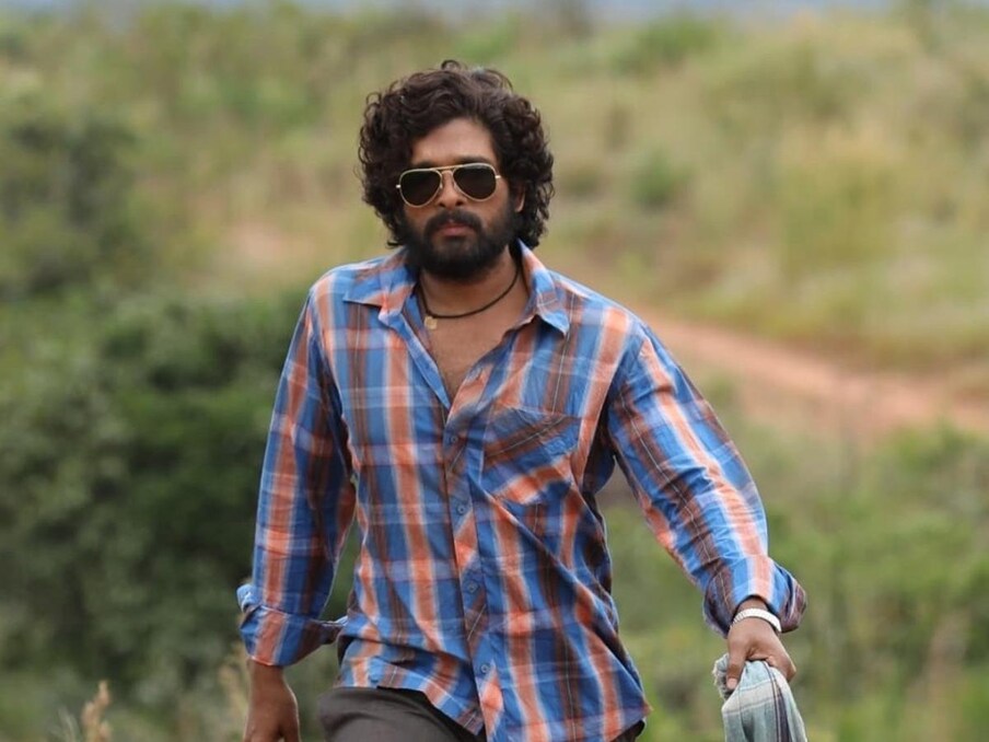  పుష్ప: అల్లు అర్జున్, సుకుమార్ కాంబినేషన్‌లో వచ్చిన ఈ చిత్రం తొలిరోజు ఆర్టీసీ క్రాస్ రోడ్స్‌లో సంచలన వసూళ్లు తీసుకొచ్చింది. అక్కడ మొదటి రోజు 41.31 లక్షల గ్రాస్ వసూలు చేసింది ఈ చిత్రం.